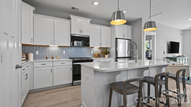 123 Nighthawk Trail, Mooresville, NC 28115