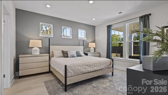 123 Nighthawk Trail, Mooresville, NC 28115