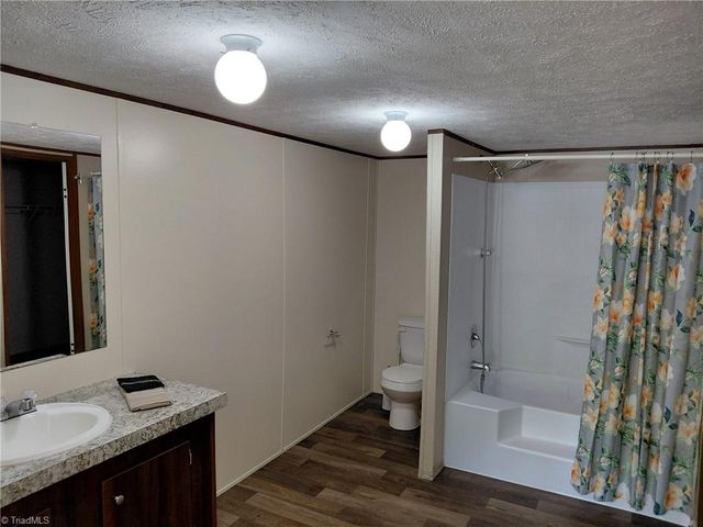127 Ring Place Road, Mount Airy, NC 27030