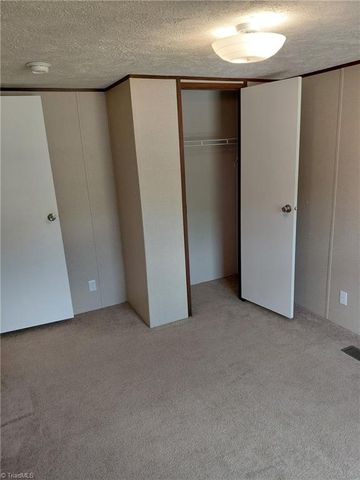 127 Ring Place Road, Mount Airy, NC 27030