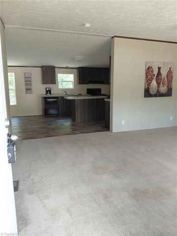 127 Ring Place Road, Mount Airy, NC 27030