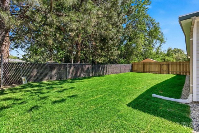 2224 S Rachel Circle, Boise, ID 83706
