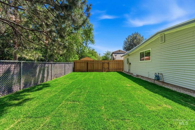 2224 S Rachel Circle, Boise, ID 83706