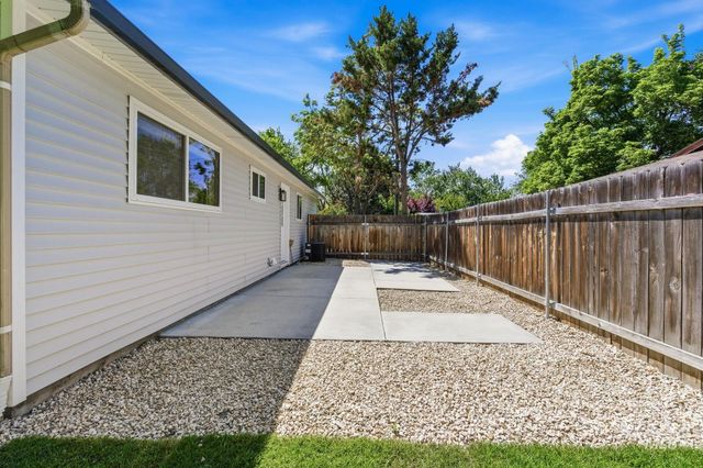 2224 S Rachel Circle, Boise, ID 83706