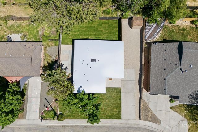 2224 S Rachel Circle, Boise, ID 83706