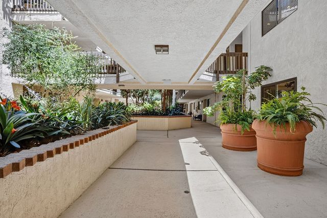 4835 E Anaheim Street 105, Long Beach, CA 90804