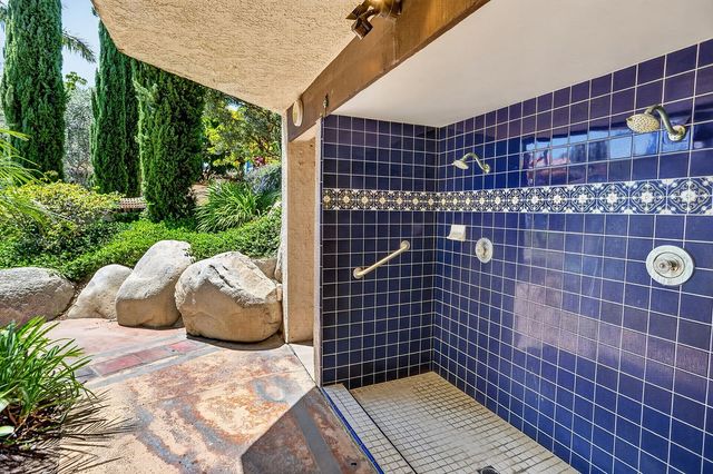 4835 E Anaheim Street 105, Long Beach, CA 90804