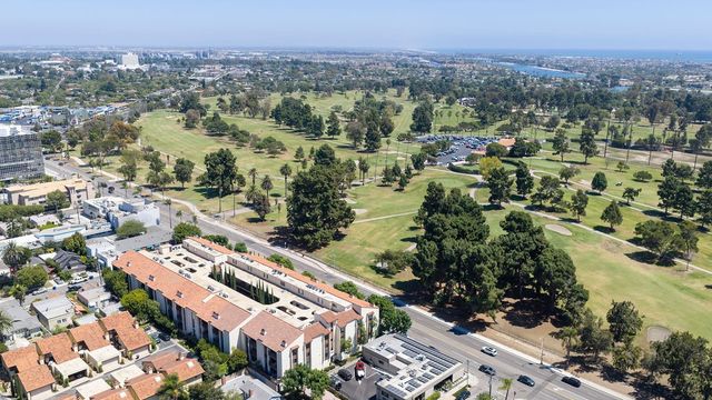 4835 E Anaheim Street 105, Long Beach, CA 90804