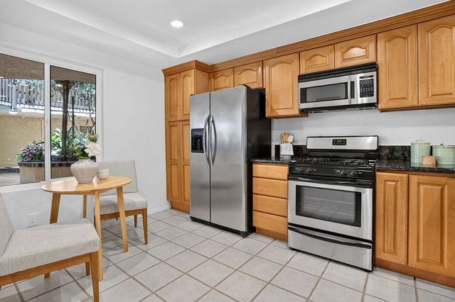 4835 E Anaheim Street 105, Long Beach, CA 90804