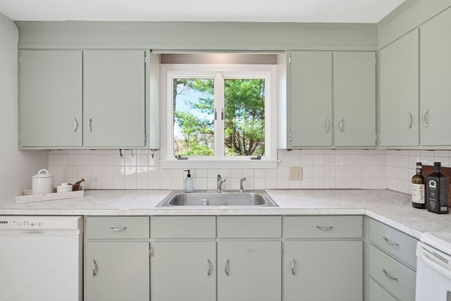 135 Summer St., Blackstone, MA 01504