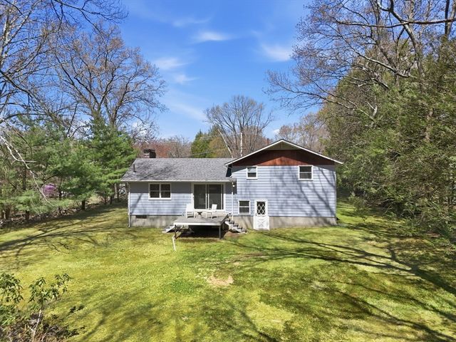 135 Summer St., Blackstone, MA 01504