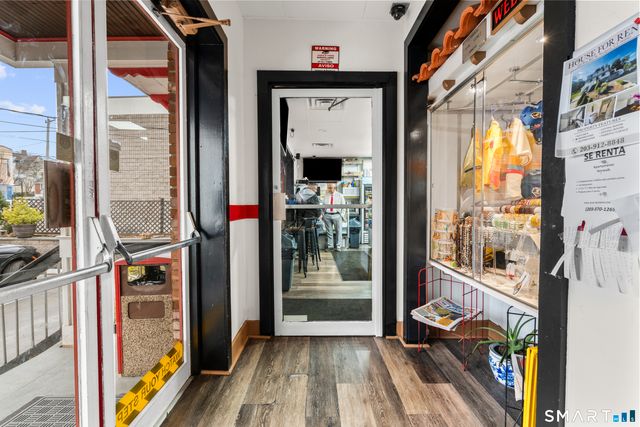 61 Cedar Street, Norwalk, CT 06851