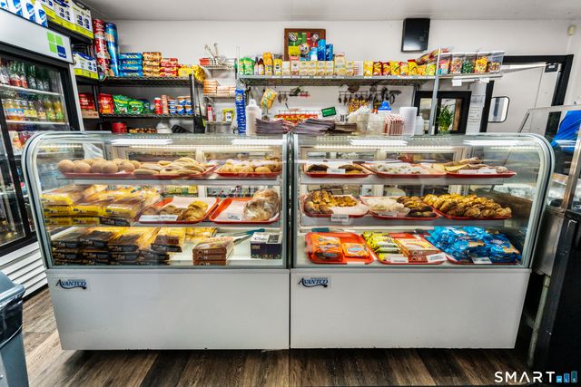 61 Cedar Street, Norwalk, CT 06851