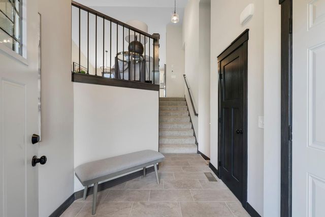 18560 Hexham Lane, Lakeville, MN 55044