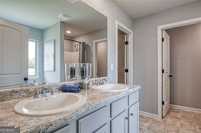 40 Freebia Walk, Covington, GA 30016