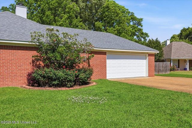 201 Planters Cove, Madison, MS 39110