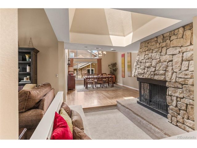6113 S Galena Ct, Englewood, CO 80111
