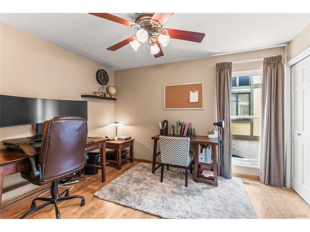 6113 S Galena Ct, Englewood, CO 80111