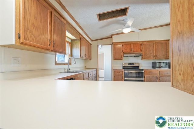 7221 Borman Road, Lynn Twp, PA 18066