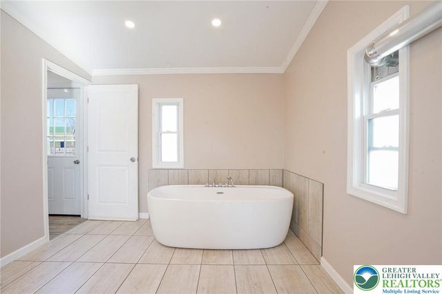 7221 Borman Road, Lynn Twp, PA 18066