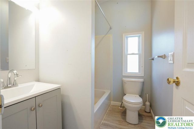 7221 Borman Road, Lynn Twp, PA 18066