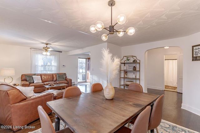 824 N Main St, Elizabethtown, KY 42701