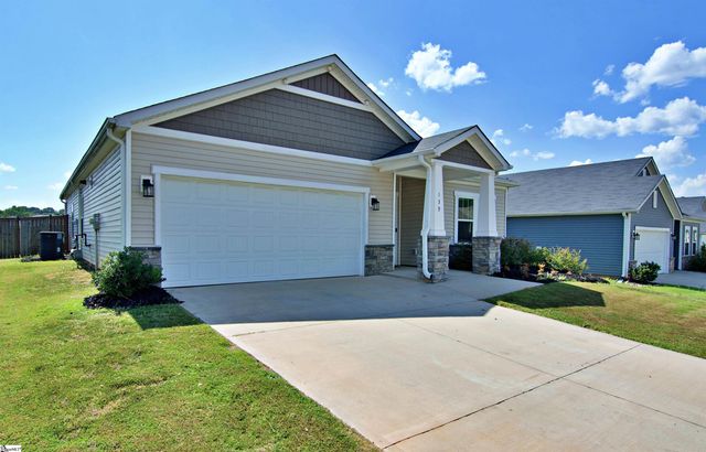 139 Walking Stick Way, Pelzer, SC 29669