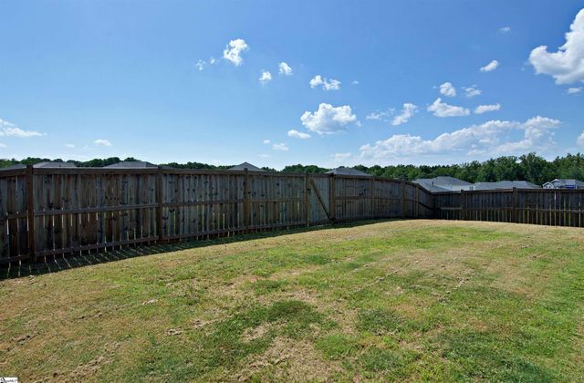 139 Walking Stick Way, Pelzer, SC 29669