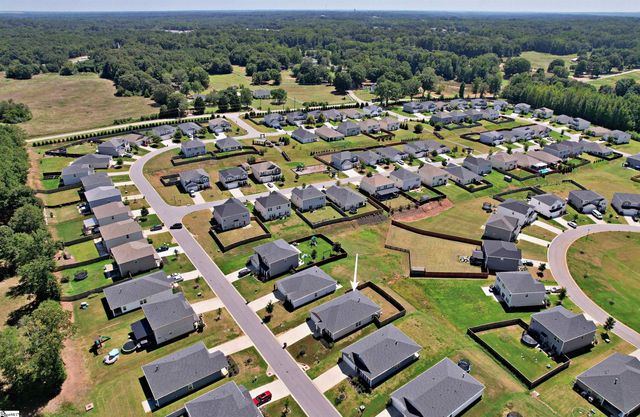 139 Walking Stick Way, Pelzer, SC 29669