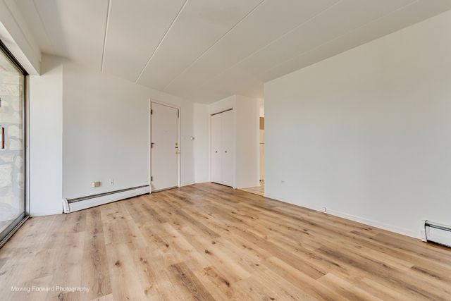 11519 S Kedzie Avenue 57, Merrionette Park, IL 60803