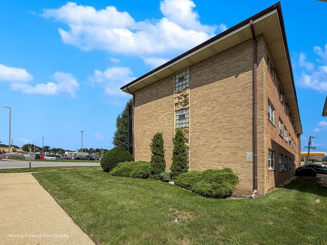 11519 S Kedzie Avenue 57, Merrionette Park, IL 60803