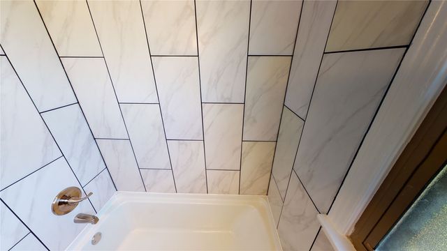 6010 E 18th Street, Tulsa, OK 74112