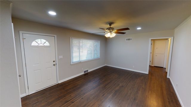 6010 E 18th Street, Tulsa, OK 74112