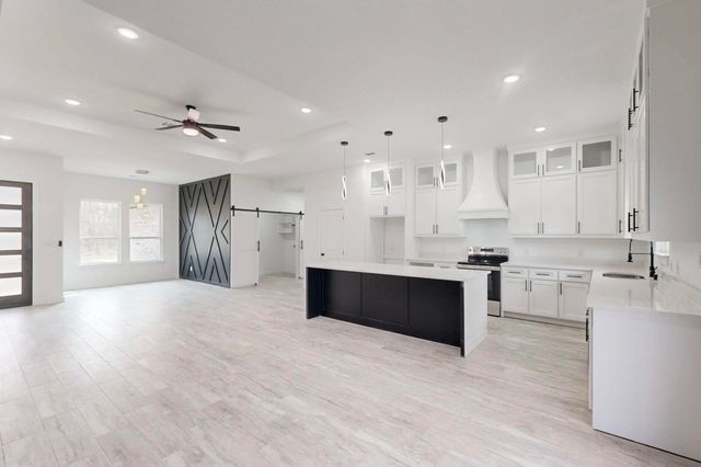 115 Driftwood Drive, Trinidad, TX 75163