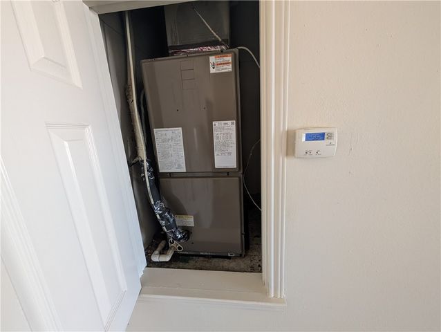 400 Nagle Street 203, College Station, TX 77840