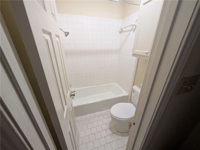 400 Nagle Street 203, College Station, TX 77840