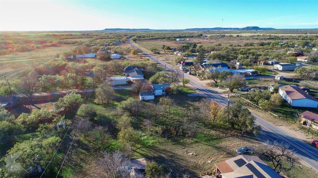 635 Main, Lawn, TX 79530