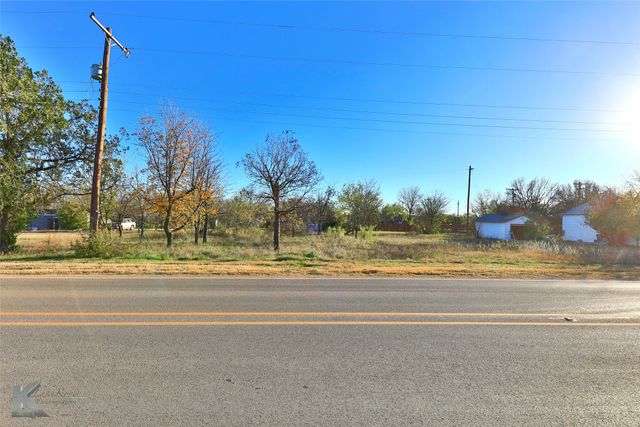 635 Main, Lawn, TX 79530