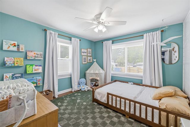 3125 QUEEN STREET N, St Petersburg, FL 33713