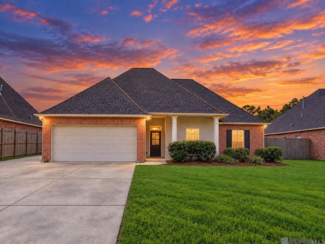 13138 Montrose North Drive, Denham Springs, LA 70726