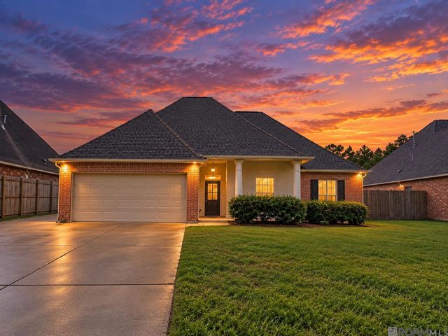 13138 Montrose North Drive, Denham Springs, LA 70726