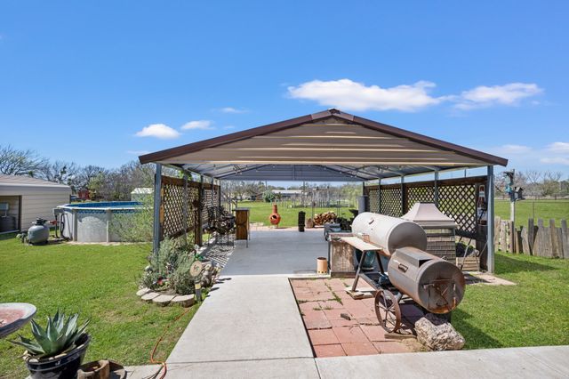 169 Savannah Drive, Weatherford, TX 76087