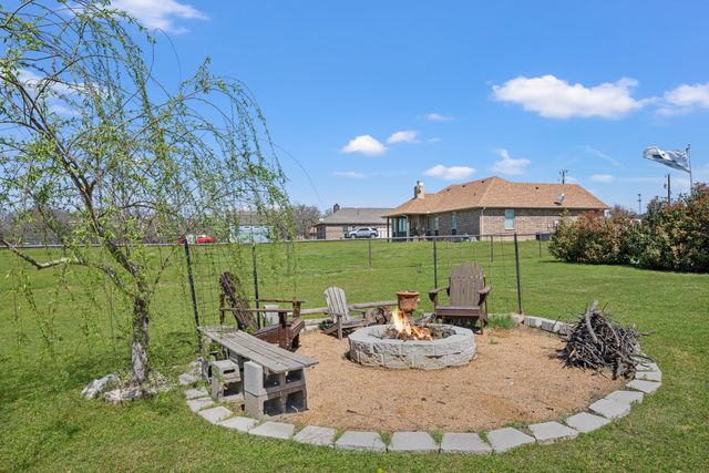 169 Savannah Drive, Weatherford, TX 76087