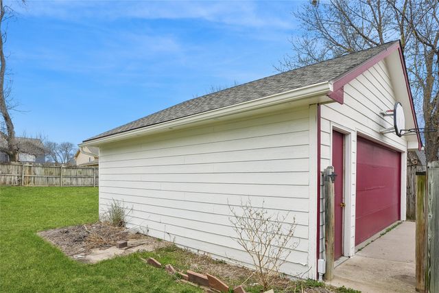 2446 SE 18th Court, Des Moines, IA 50320
