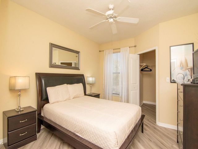 5815 LEGACY CRESCENT PLACE 202, Riverview, FL 33578