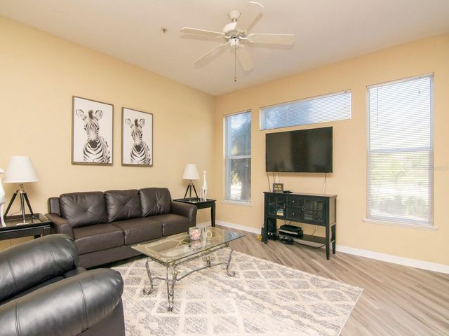 5815 LEGACY CRESCENT PLACE 202, Riverview, FL 33578