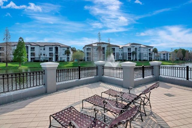 5815 LEGACY CRESCENT PLACE 202, Riverview, FL 33578