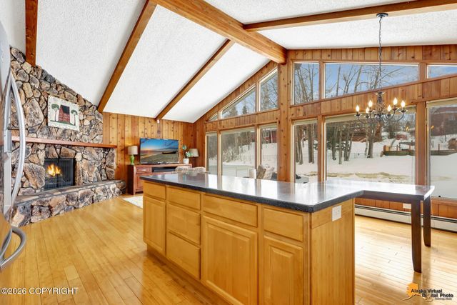 6008 Winding Way, Anchorage, AK 99504