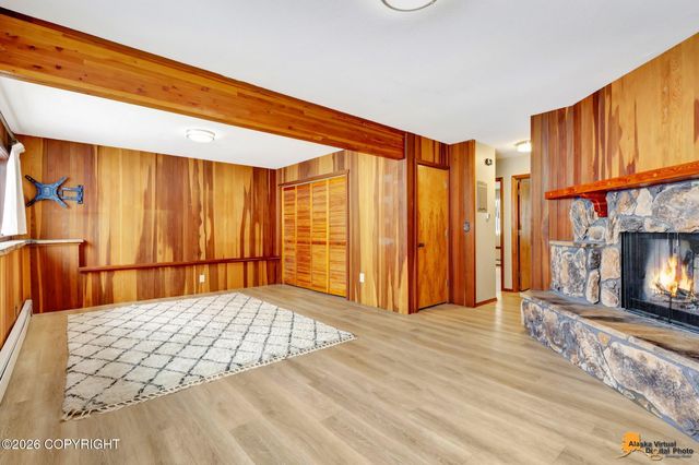 6008 Winding Way, Anchorage, AK 99504