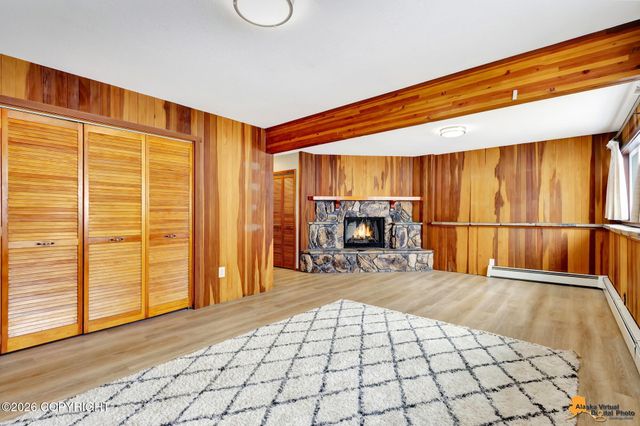 6008 Winding Way, Anchorage, AK 99504